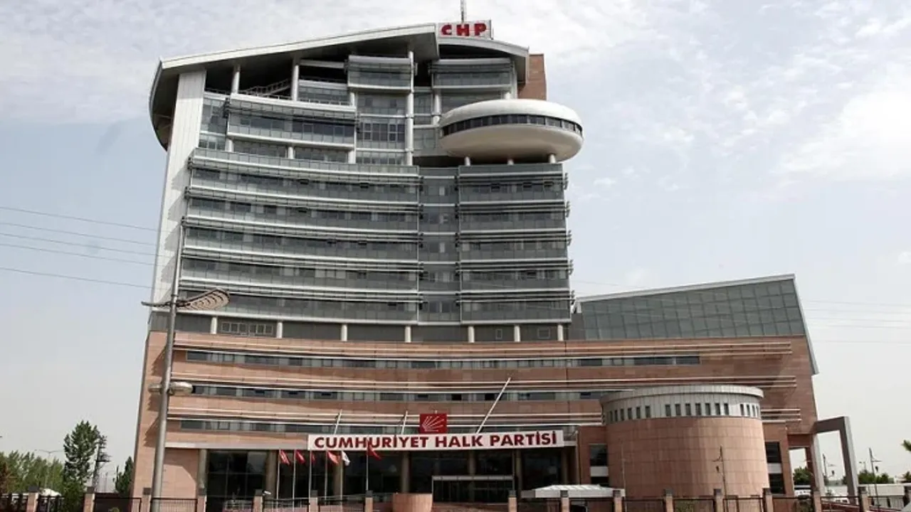YSK’ya “Mutlak Butlan” itirazı: YSK, CHP'nin itirazı için toplanıyor!