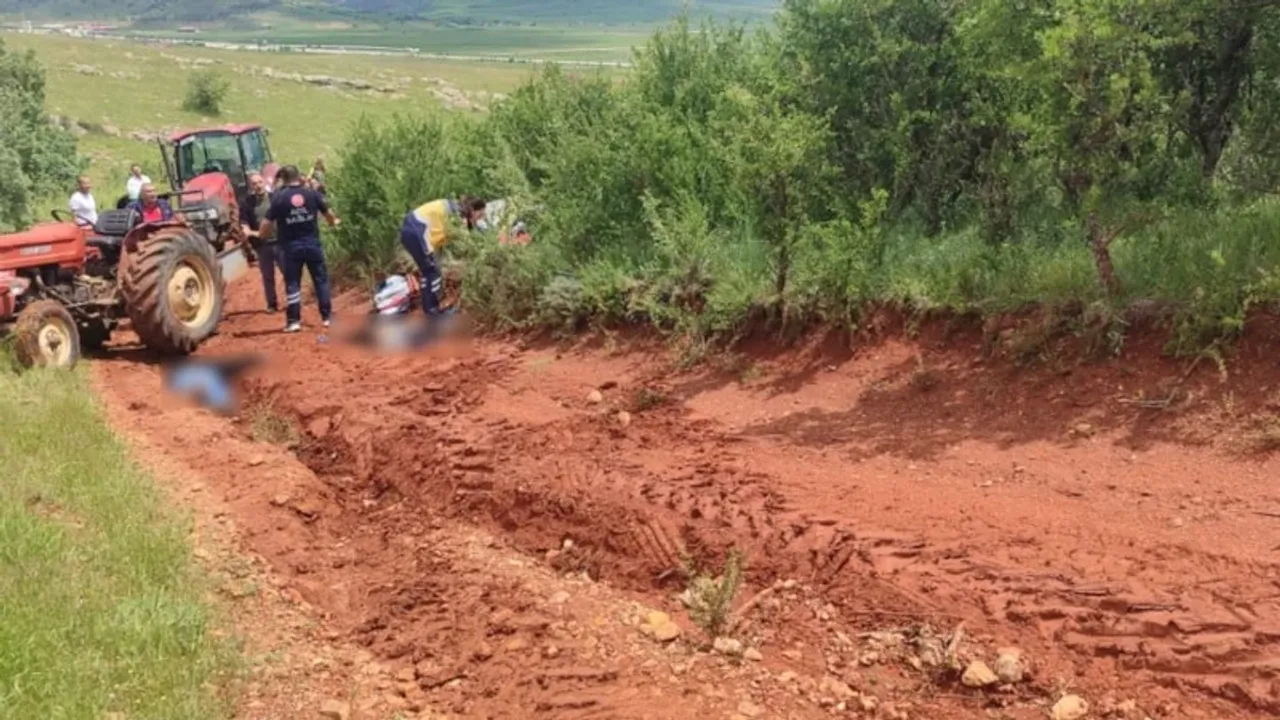 Afyonkarahisar'da traktör kazası: 2 kişi hayatını kaybetti!