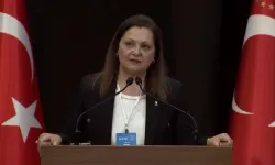 Afyonkarahisar Belediye Başkanı Burcu Köksal AK Parti’ye geçti!