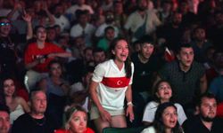İzmir'de Dünya Kupası heyecanı: Farklı noktalarda dev ekranlar kurulacak!