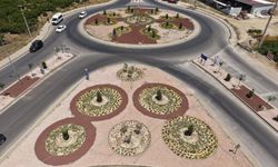 İzmir Seferihisar'da iki büyük kavşak yenilendi!