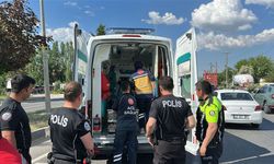 Kütahya'da kaza: Yolun karşısına geçmek isteyen kadına araç çarptı!