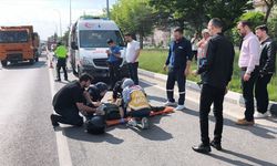 Kütahya'da motosikletle otomobil çarpıştı: Yaralılar var!