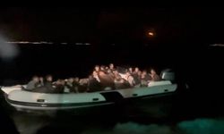 İzmir açıklarında 6'sı çocuk 34 düzensiz göçmen yakalandı!