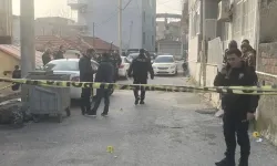 İzmir'de iki grup arasında silahlı kavga: Yaralılar var!