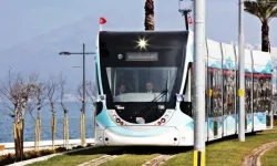 İzmir'de tramvay kullananlar dikkat: Pazar günü bazı duraklarda sefer yok!