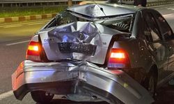 Kütahya'da feci kaza: Emniyet şeridinde duran otomobile çarptı!