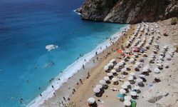 İzmir’in Sezonsuz Tatil Rotası: Çukuraltı Plajı