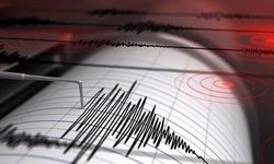 Datça sallanmaya devam ediyor! 4.9 büyüklüğünde deprem..