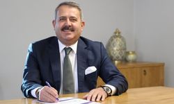 Genç Parti İzmir Milletvekili Adayı Avukat Metin Altmışkara’dan umut dolu vaatler! 10 bin Euro vatandaşlık parası, 1000 Euro asgari ücret ve depremzedelere müstakil konut...