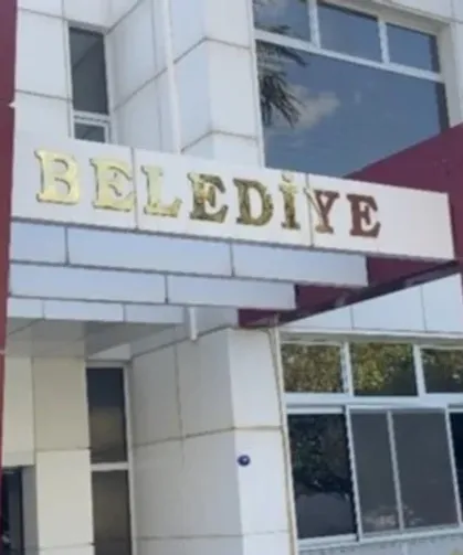 İzmir Seferihisar Belediyesi'ne rüşvet operasyonunda gelişme: 1 kişi daha gözaltına alındı!