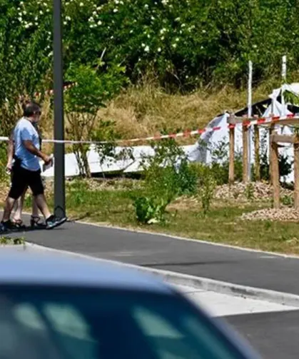 Fransa'da uçak düştü: Çok sayıda kişi hayatını kaybetti!