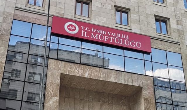 İzmir’de Müftü Değişimi! Cumhurbaşkanı Erdoğan İmzaladı: Yeni İzmir İl Müftüsü Mevlüt Haliloğlu Oldu