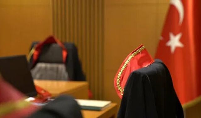 Kaza Görünümlü Cinayet Davası: Eşini Öldürüp Trafik Kazası Süsü Veren Kocanın Planı İnternet Aramalarından Çözüldü!