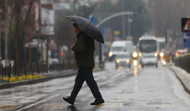Ege Bölgesi dikkat: İzmir, Manisa, Aydın, Muğla, Denizli, Uşak, Kütahya, Afyon'da kuvvetli olacak!