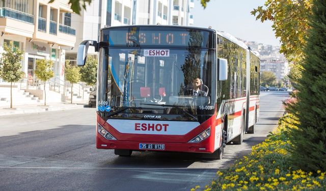 İzmir'de toplu ulaşımda 19 Mayıs düzenlemesi: Metro, tramvay, vapur, otobüs...