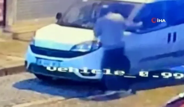 İzmir'de park halindeki araçlara zarar verdi: Aynalarını kırdı, her yerde aranıyor!