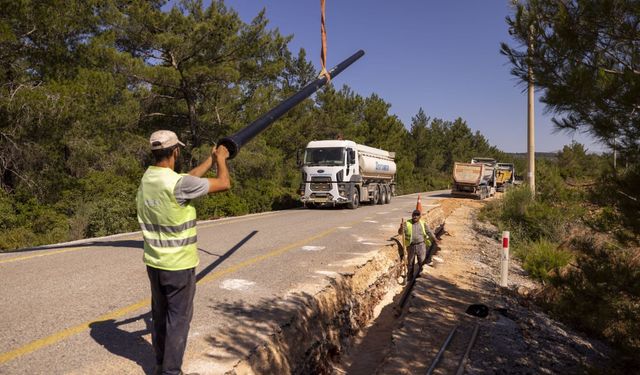 İZSU Urla'nın 4 mahallesinde çalışma başlattı: İçme suyu hatları yenileniyor!