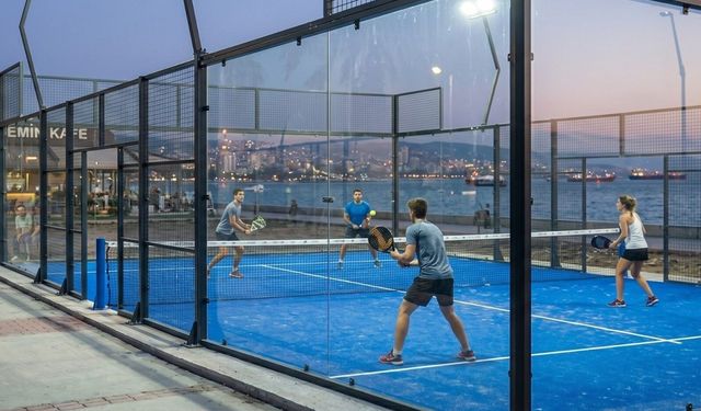 İzmir Büyükşehir Belediyesi'nden Bostanlı'da padel kortu: Yapım çalışmaları başladı!