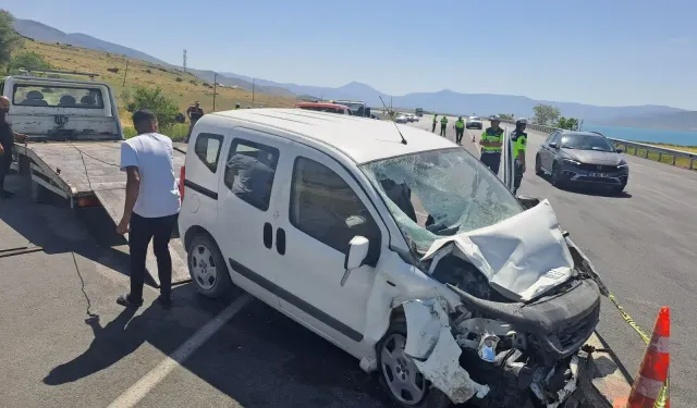 Van'da kaza: 1 jandarma personeli şehit oldu, 4 asker de yaralı!