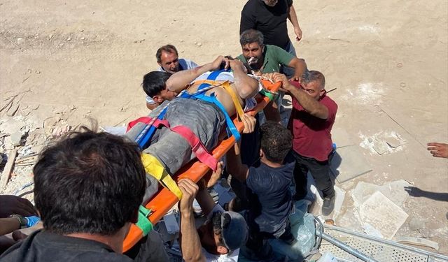Muğla Bodrum'da inşaat alanında panik: İşçi 5 metreden düştü!