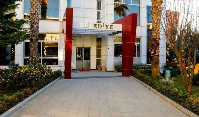 İzmir'de Seferihisar Belediyesi’ne rüşvet operasyonu: 6 gözaltı!
