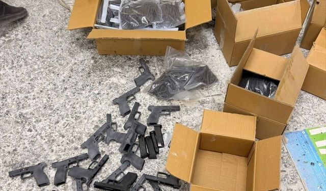 İzmir’de suç örgütlerine operasyon: 38 kişi gözaltına alındı!