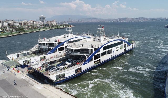 İZDENİZ'le trafikte rahatlama: 20 bin araç arabalı vapur tercih etti!