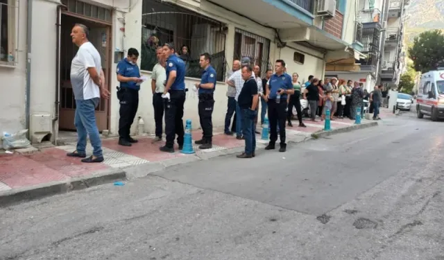 Manisa'da kahreden olay: Kardeşinin cesediyle 2 gün aynı evde kaldı!