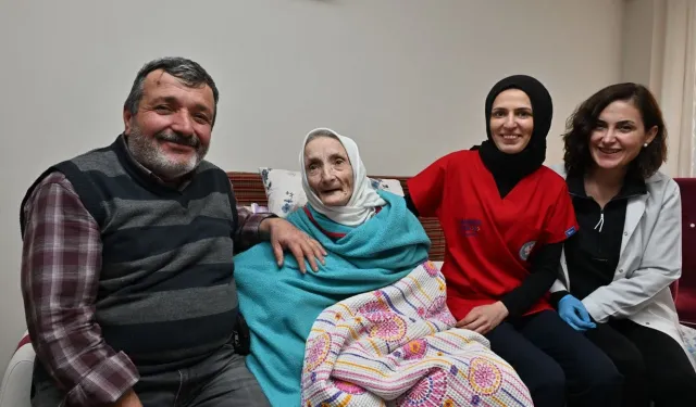 Manisa Büyükşehir Belediyesi'nden yaşlı ve engelli vatandaşlara evde bakım desteği!