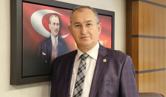 İzmir'in 27'nci dönem Milletvekili Büyükşehir'e aday adayı