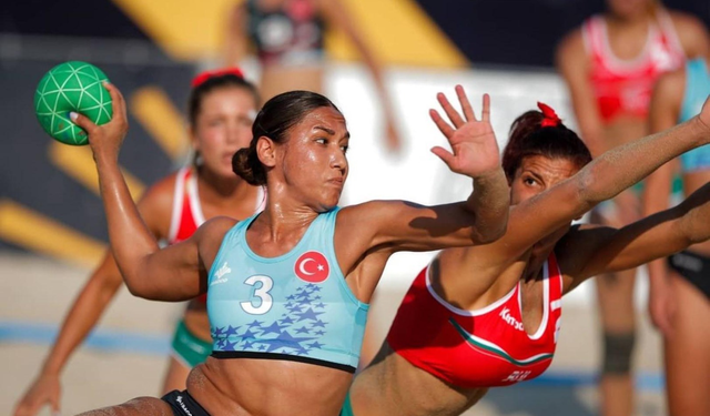 EHF Avrupa U17 Plaj Hentbolu İnciraltı’nda şampiyonunu belirleyecek