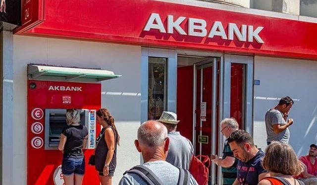 Akbank kart sahiplerine 300 TL'lik A101 alışveriş indirimi