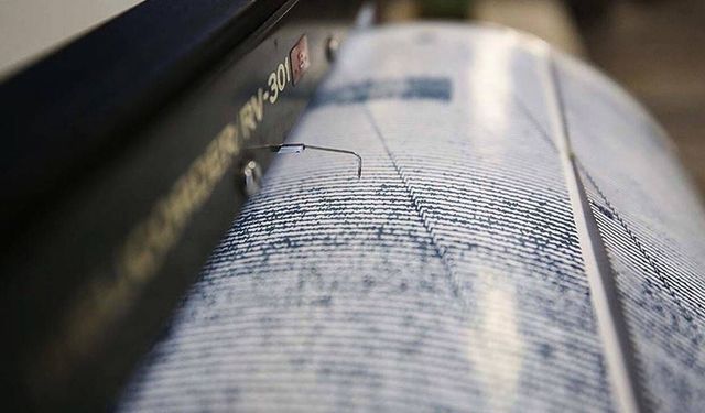 6.2 şiddetinde deprem: 118 kişi öldü 220 kişi yaralandı!