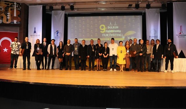 Sarı Şemsiye Ödülleri sahiplerini buldu