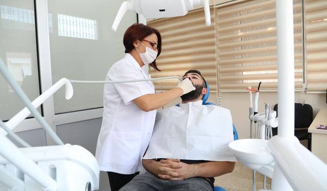 Bayraklı’da ücretsiz diş polikliniği sayısı 7’ye çıktı