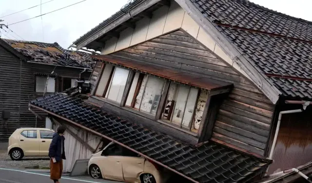 Japonya’daki depremde 50 kişinin akıbeti bilinmiyor!