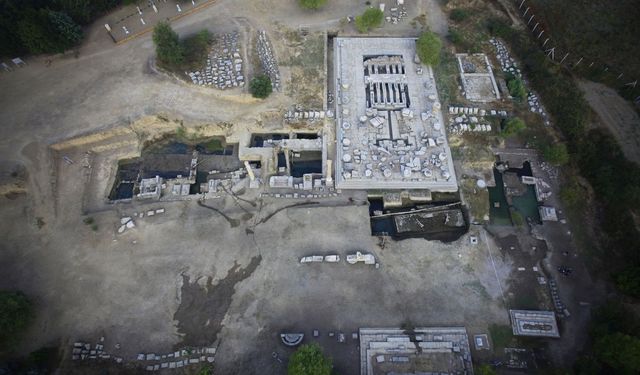 İonia'nın kutsal alanında kazılar sürüyor