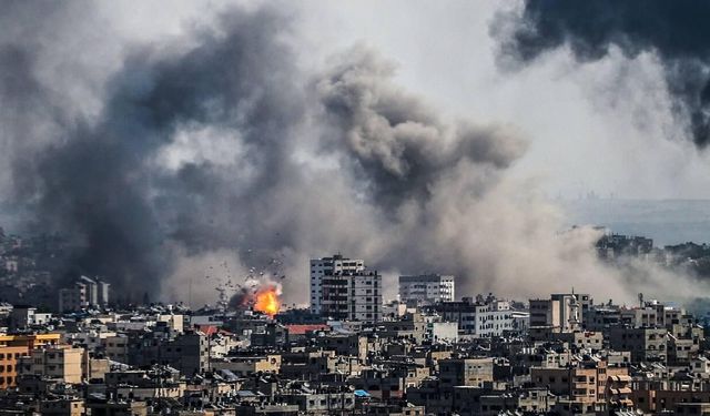 Sanatın acıya dokunuşu: Uşak'ta Gazze ile dayanışma sergisi