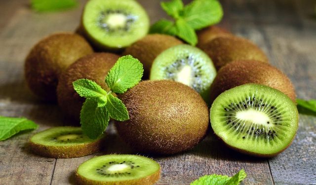 Araştırmayla kanıtlandı: Kivi hastalığı 4 günde iyileştiriyor!