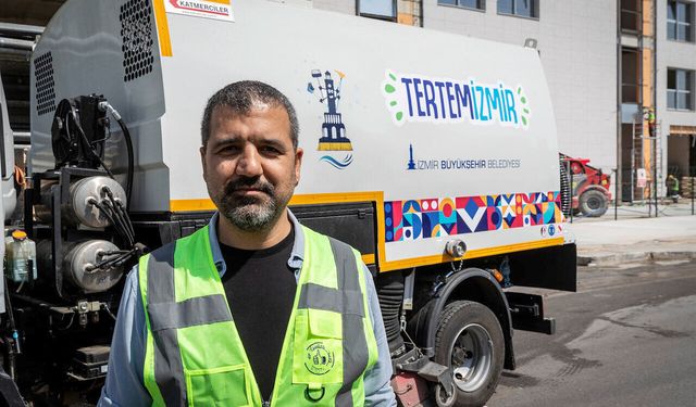 İzmir'de Her Gün 850 İşçi 2 Bin Kilometrelik Güzergahı Temizliyor