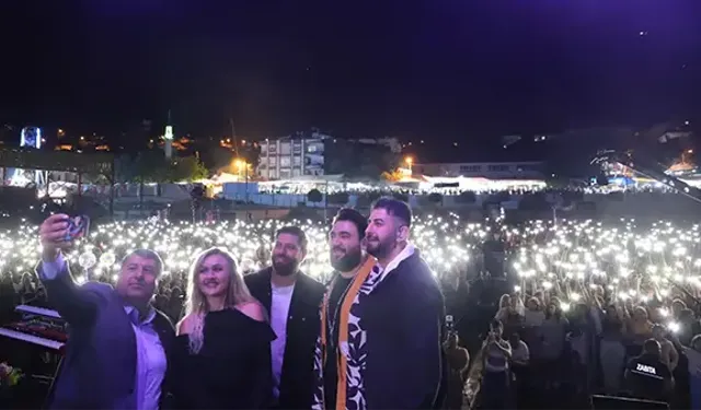 Sakiler'den Bayındır’da Muhteşem Konser