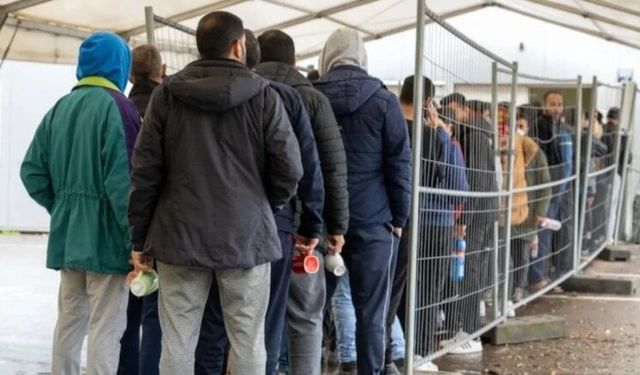 Türk göçmenleri üzecek AB yasası: 18 hafta kampta kalacaklar!