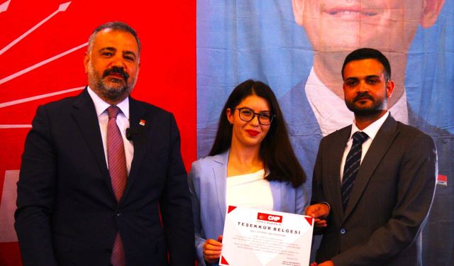 CHP İzmir’den Avukatlara 31 Mart Teşekkürü 