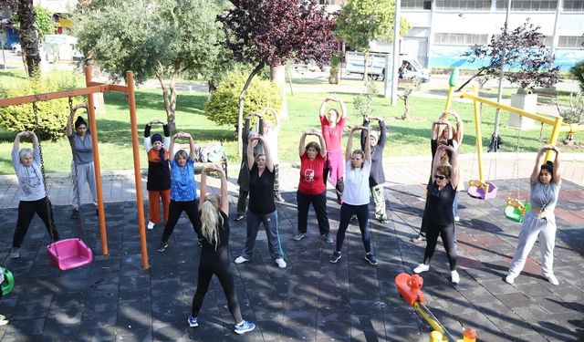 Konaklılar Güne Açık Havada Sporla Başladı