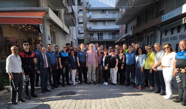 Muhtarlar Huzurun Devamı Için Karşıyaka Emniyeti Ile Buluştu 