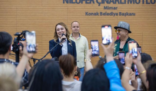 Konak’ta ‘Anneler Günü’ Coşkuyla Kutlandı