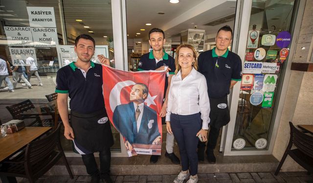 Başkan Mutlu’dan Esnafa Bayram Hediyesi