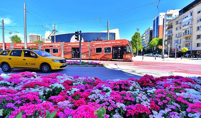 İzmir’de Yıl Boyunca Bahar Havası Olacak