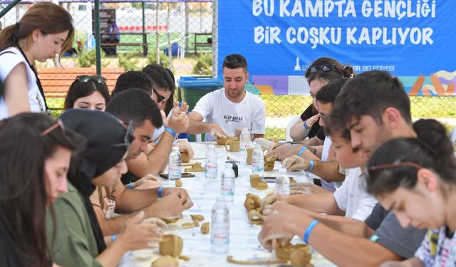 İzmir'in 19 Mayısı ve Gençlik Festivali